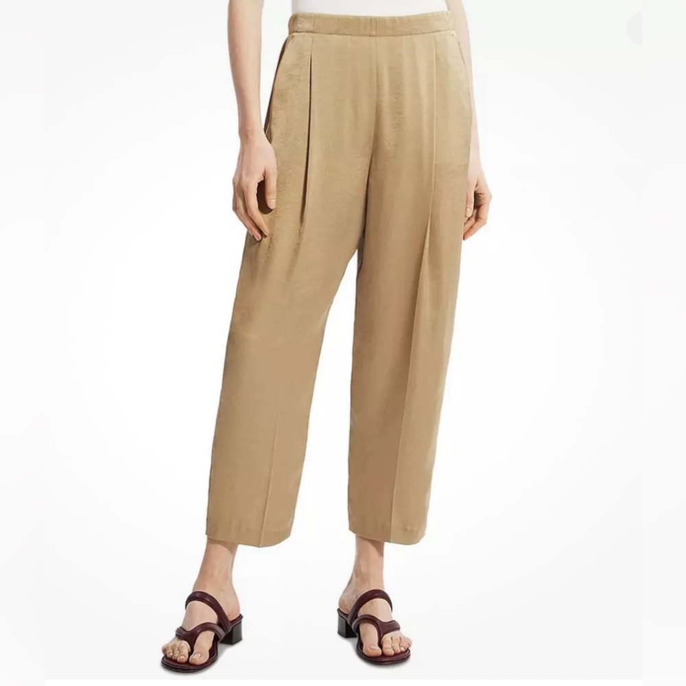 Theory NWT slinky pants. Lightweight and comfortable.